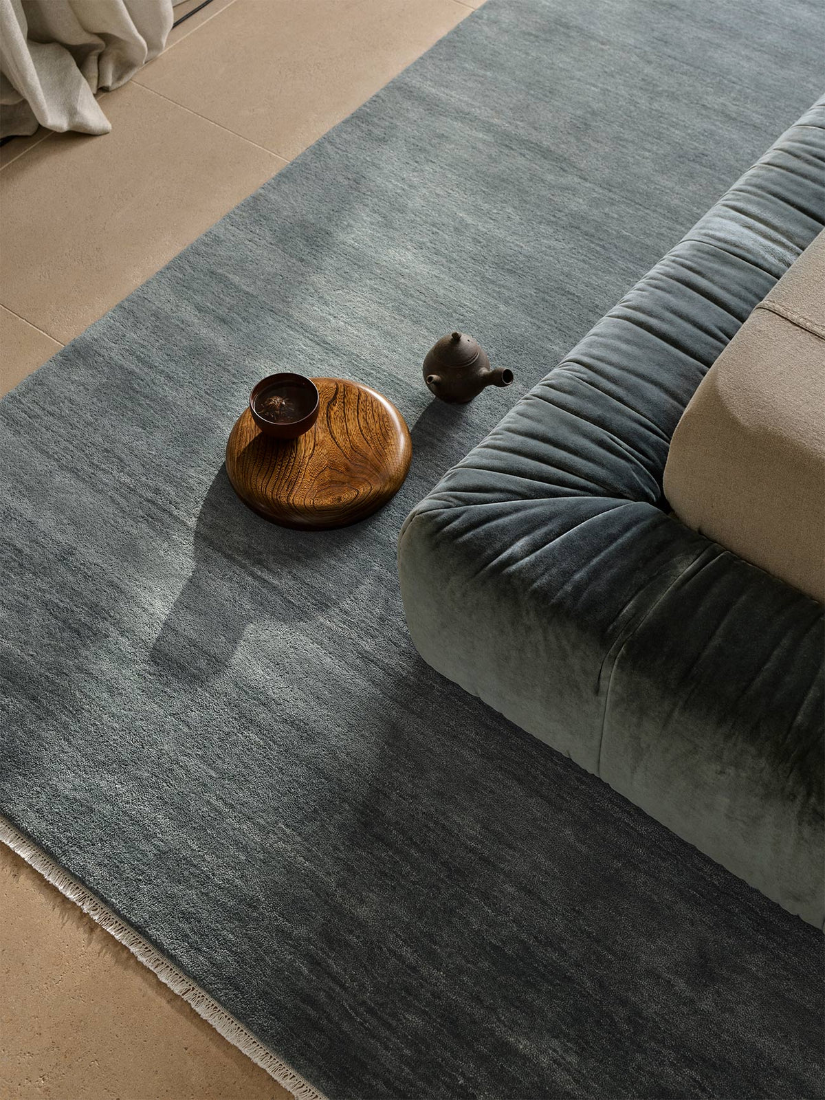 Armadillo Agra Rug in Marlin